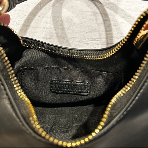 SOLD* - Picture 4 of 5